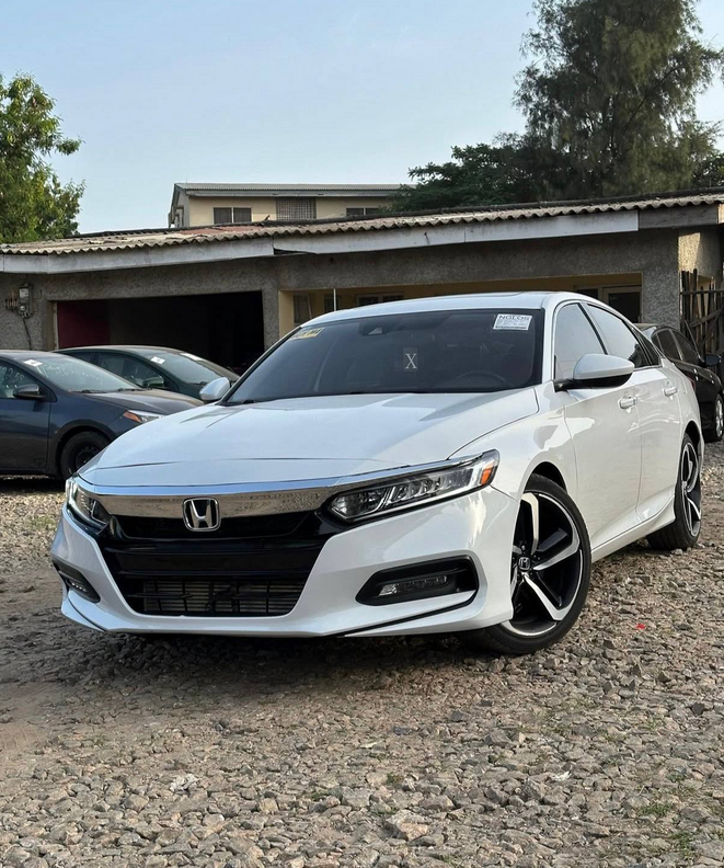 Honda Accord 2018 - Nigerian Used vehicle for sale at Dabiri Autos